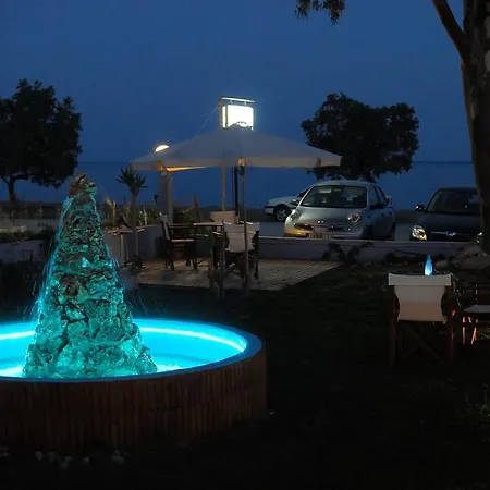 Land Of Gods Hotel apartamentowy Gythio