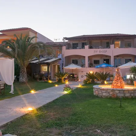 Land Of Gods Hotel apartamentowy Gythio