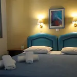 Land Of Gods Aparthotel Gythio