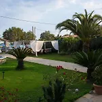 Land Of Gods מלון דירות