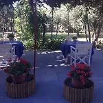 מלון דירות Land Of Gods גיתיו