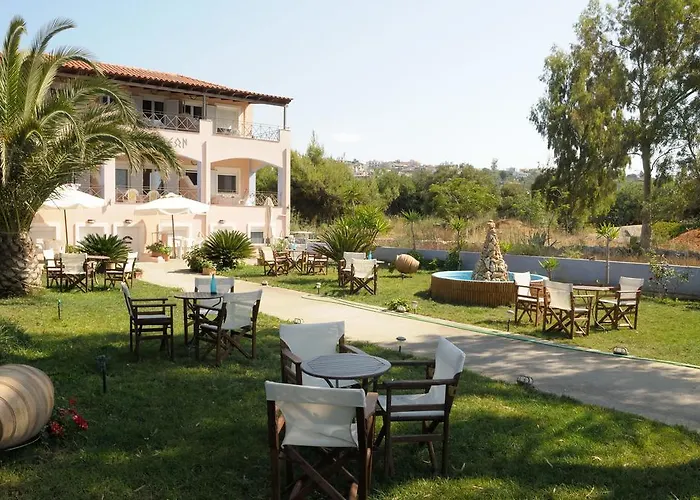 Apartmanhotel Land Of Gods 3*