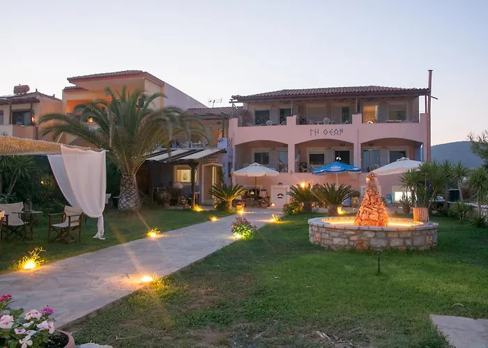 Land Of Gods Appart hôtel Gythio